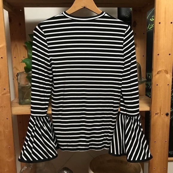 Style Mafia Black White Stripe Poppy Bell Sleeve Shirt Medium - Picture 4 of 12